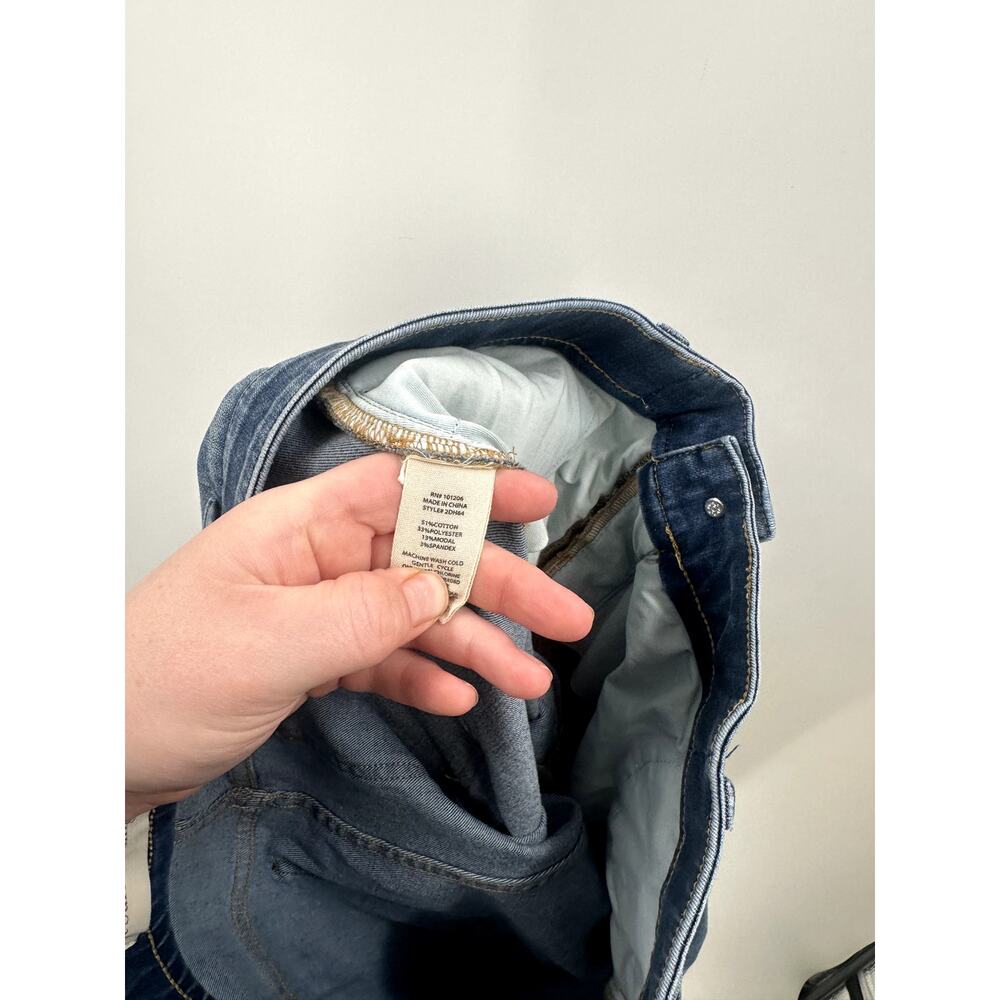 Soft Surrounding Medium Wash Straight Skinny Leg … - image 8